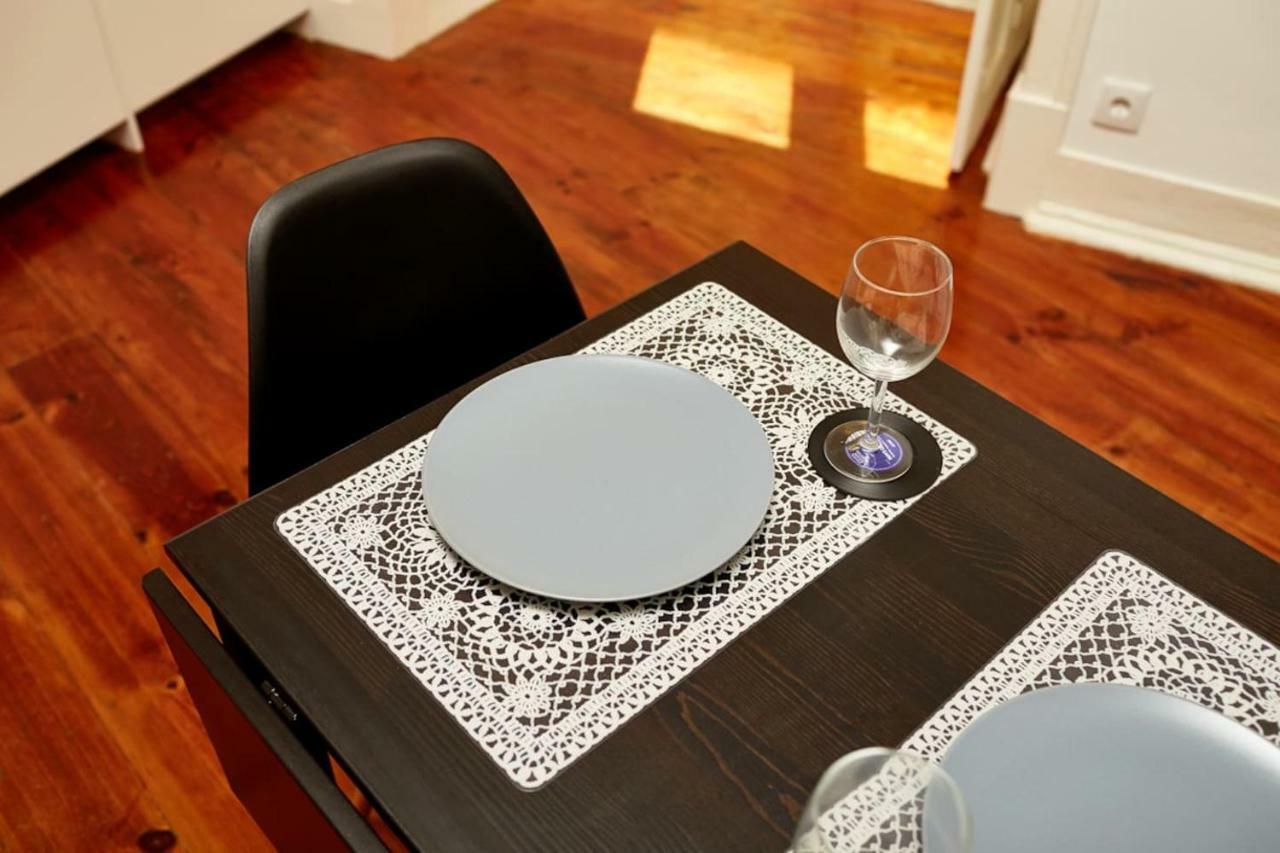 Charming One Bedroom Flat Lisboa Eksteriør bilde